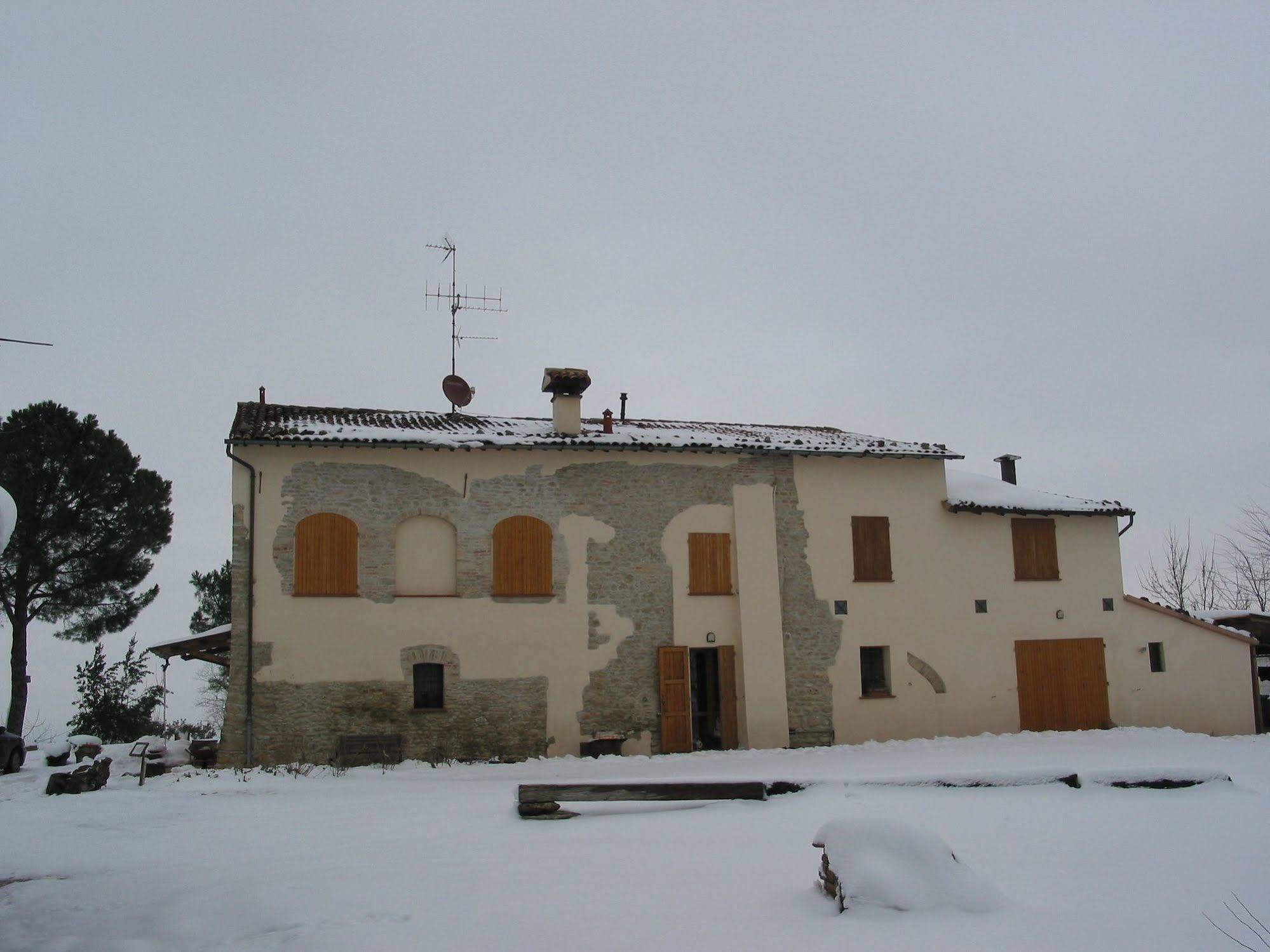 Agriturismo Ca'de'Gatti Faenza Exterior foto